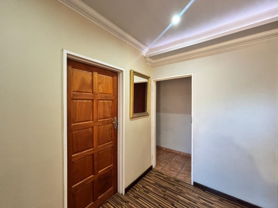 5 Bedroom Property for Sale in Sasolburg Ext 11 Free State